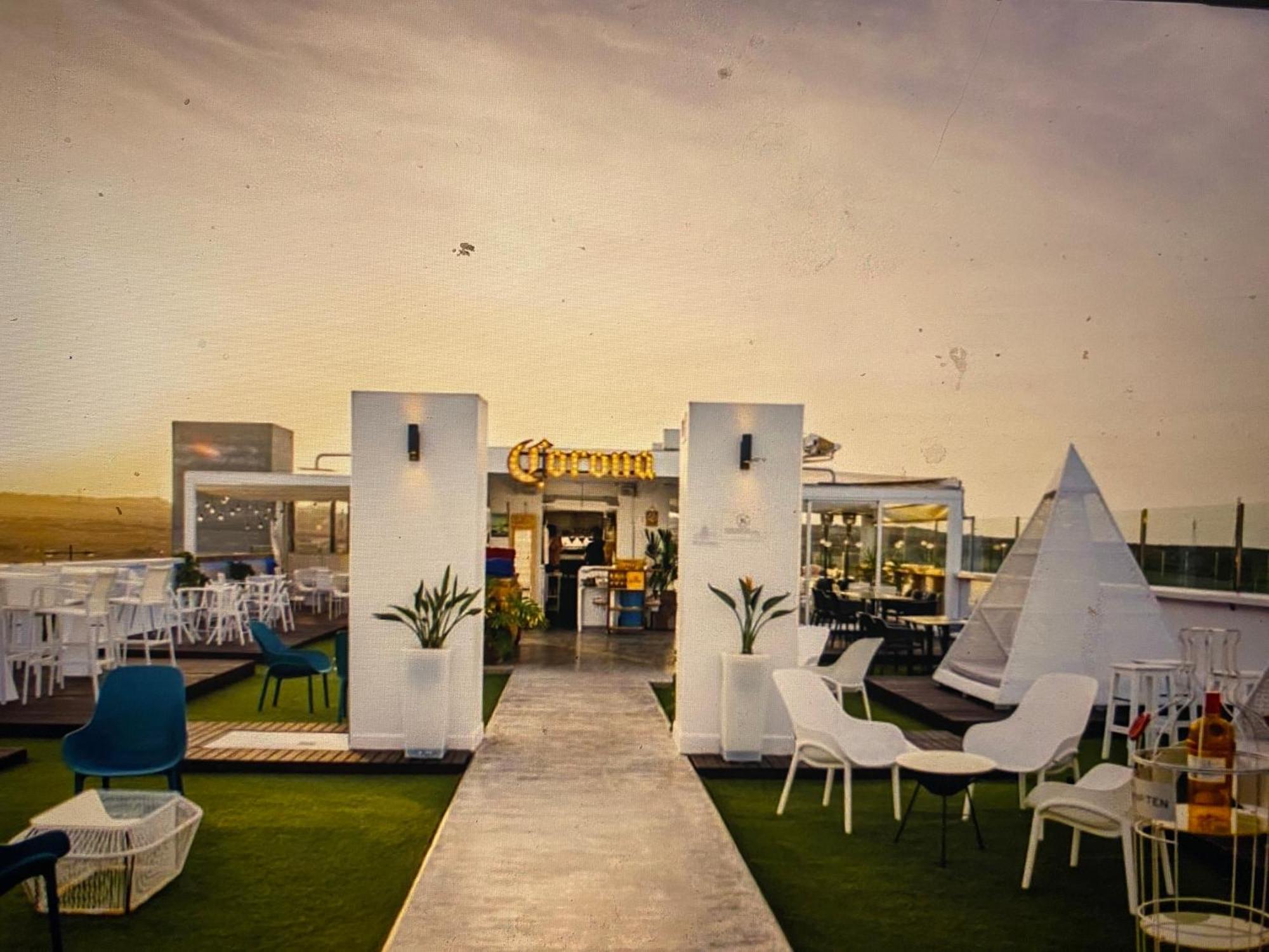 Sun And Surf Stay คอร์ราเลโฮ ภายนอก รูปภาพ